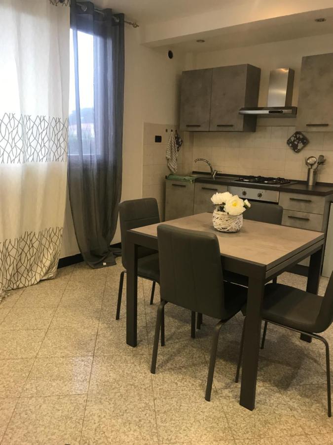 Appartamento Sulla Piazza 90 M Dal Mare อันซีโอ ภายนอก รูปภาพ